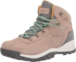 Women's Columbia Hiking Boots