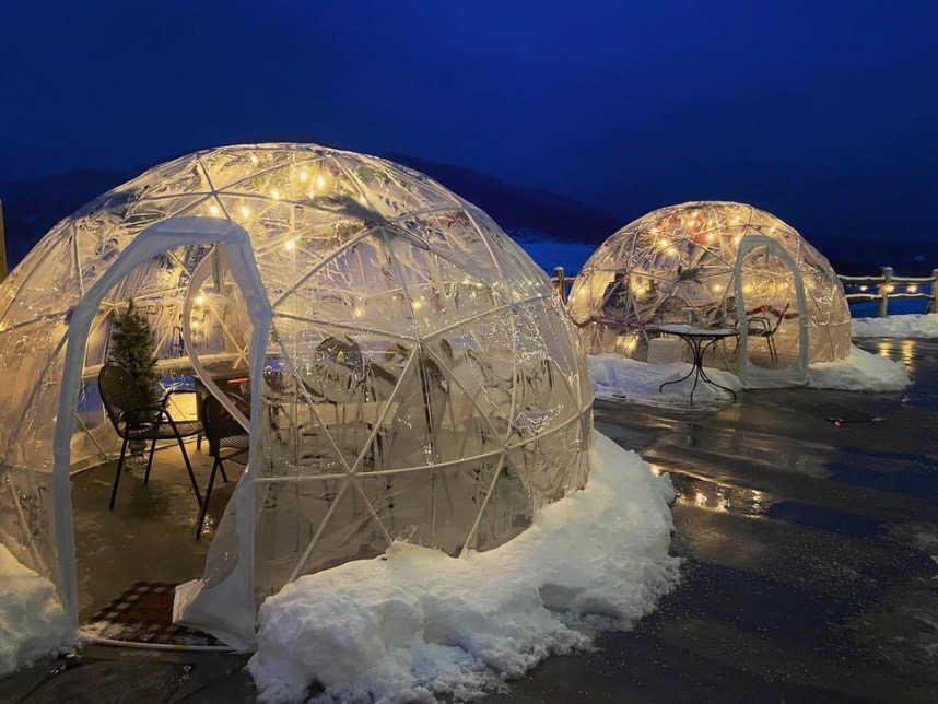 Christmas Dining Igloos in Deep Creek Maryland