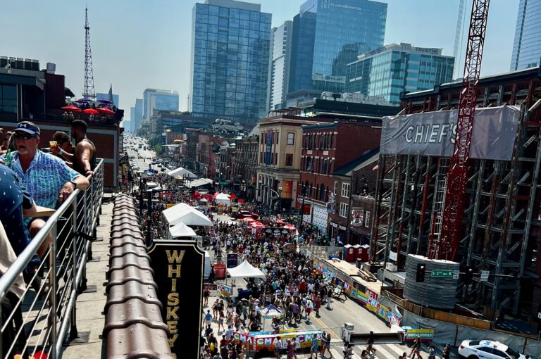 why you should go to cma fest in nashville tn