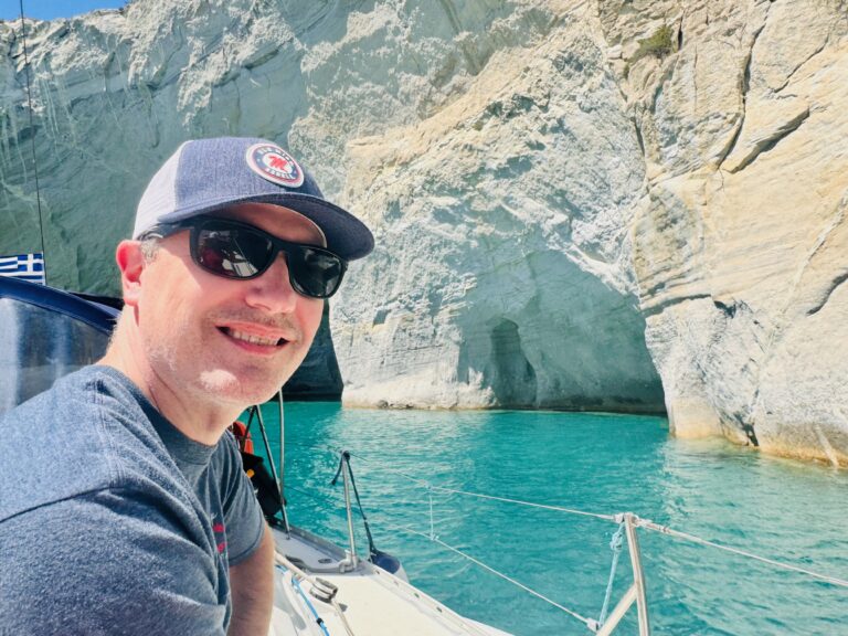 Boat tour to Kleftiko in Milos Greece