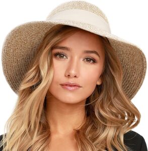 Sun hat with chin strap for travel