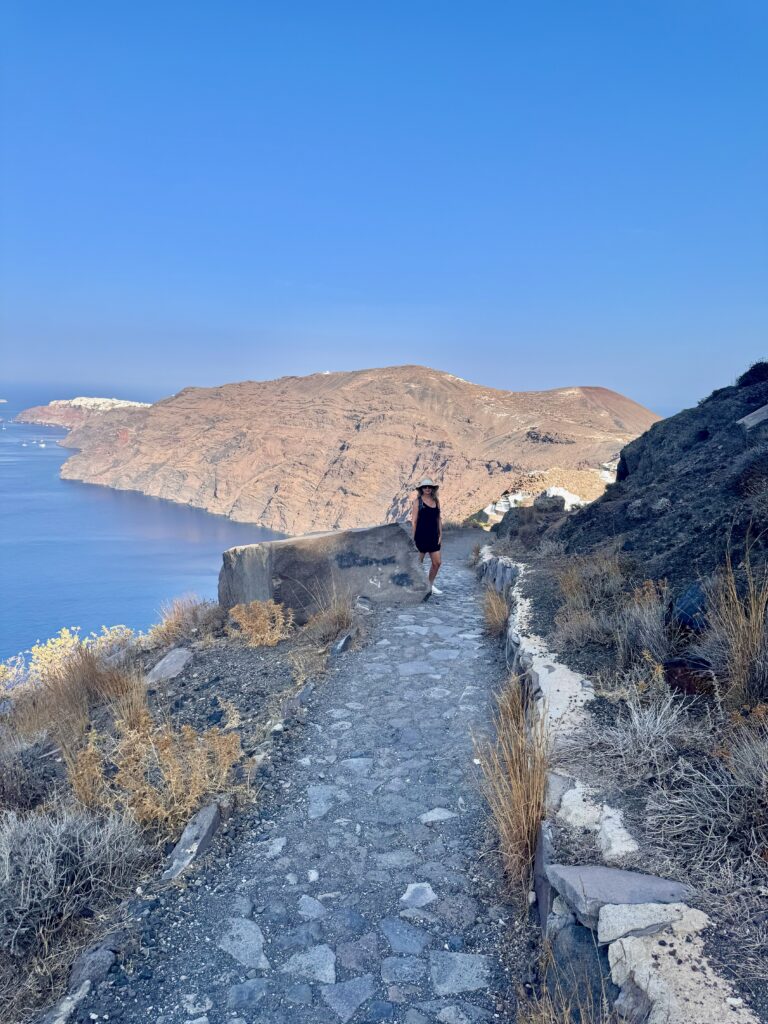 Hike From Fira to Oia in Santorini Greece