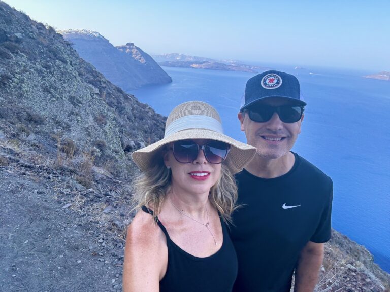 Hike From Fira to Oia in Santorini Greece