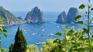 How to spend one day in the island of Capri, Italy