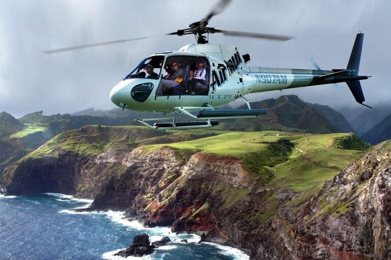 Helicopter tour Of Maui, Hawaii
